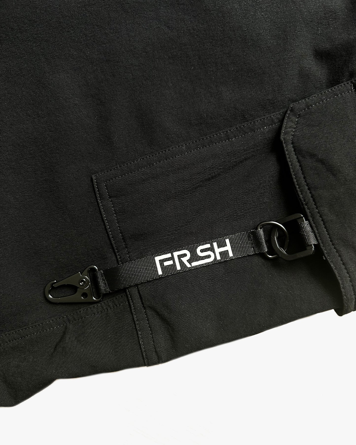 FRSH Cargo Black